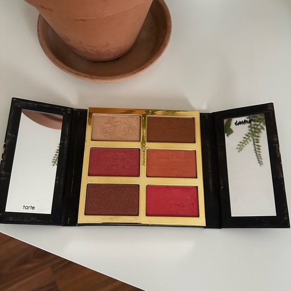 Tartiest Pro Glow and Blush Palette - Picture 2 of 3